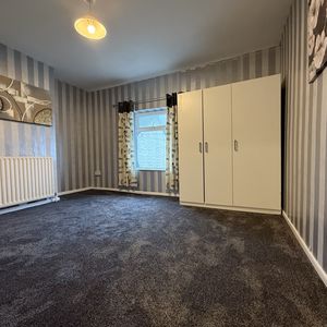 Photo 16- click for photo gallery